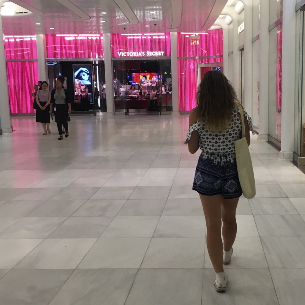 Meet your Posher, Kara